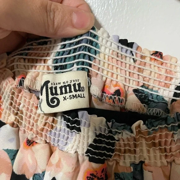 Show me your MUMU floral dress - Picture 4 of 6